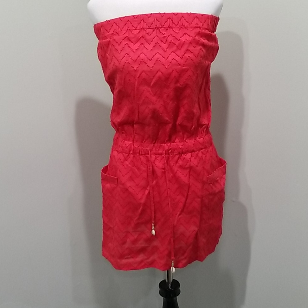 Vineyard Vines strapless dress with pockets!